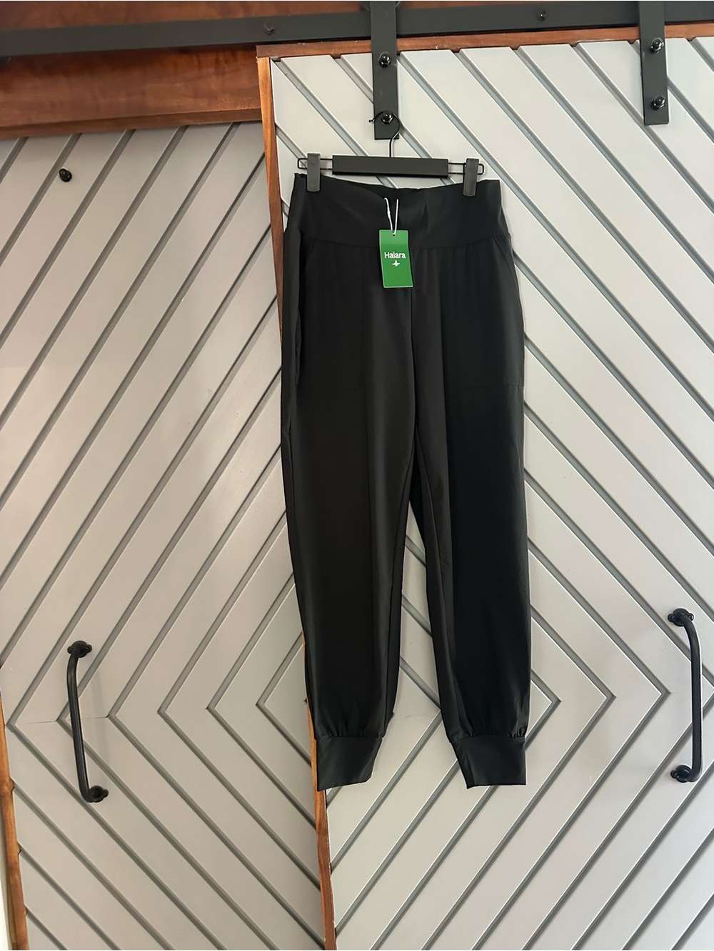 HALARA Black Women's Jogger Track Pants